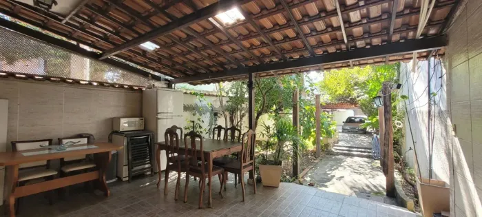 02 Casas com 2 dormitórios à venda, 241 m² por R$ 500.000 - Madureira - Rio de Janeiro/RJ
