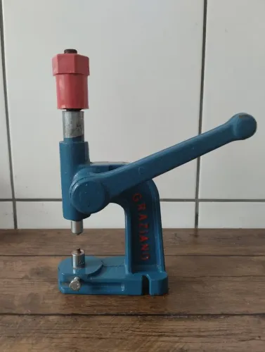 Ilhoseira manual Graziano 7