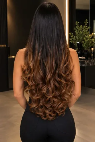 Alongamento de mega hair natural 