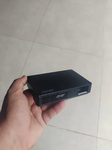 Projetor portátil acer 