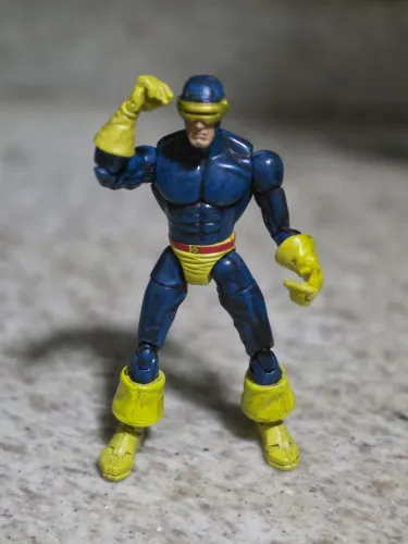 Vendo Cyclope Marvel Legends Toybiz Série Sentinela