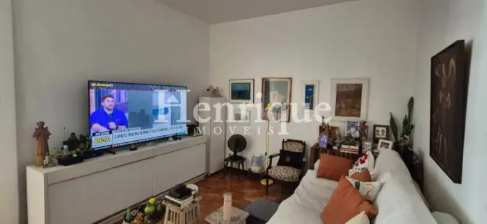 Apartamento : / Residencial / Laranjeiras