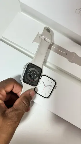 Relógio Apple Watch 7 45mm sem detalhes novo
