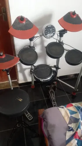 Bateria eletrônica Medeli DD501