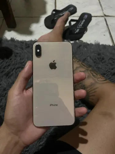 IPHONE XS MAX 64 GIGAS