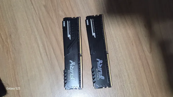 Memória ram 2x8gb 3200mhz Hyperx superaram