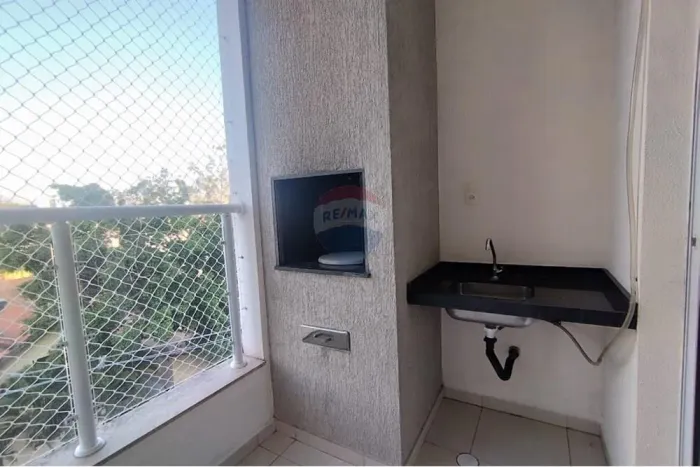 Apartamento 2 dormitórios, com suíte, para locação no Ed Copenhague, Jardim Europa, com 65
