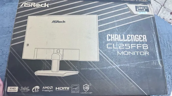 Monitor Gamer Asus asrock Chalenger 25 pl