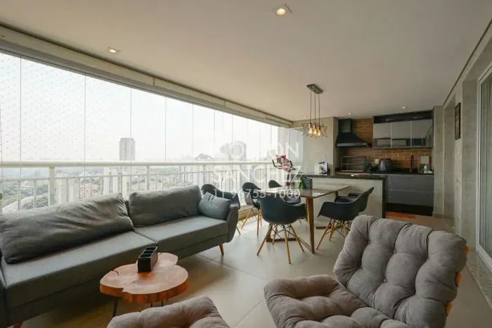 Apartamento a venda na Vila Mascote com 3 suítes, 3 vagas, 147m², varanda com churrasqueir