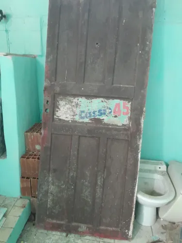 Porta e materiais