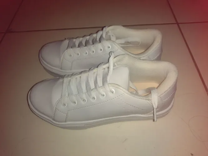 Tênis feminino