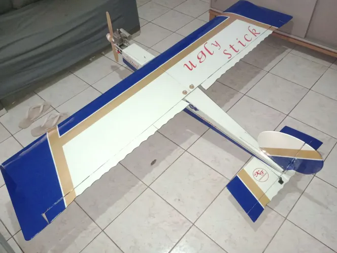 aeromodelo istik a gasolina 
