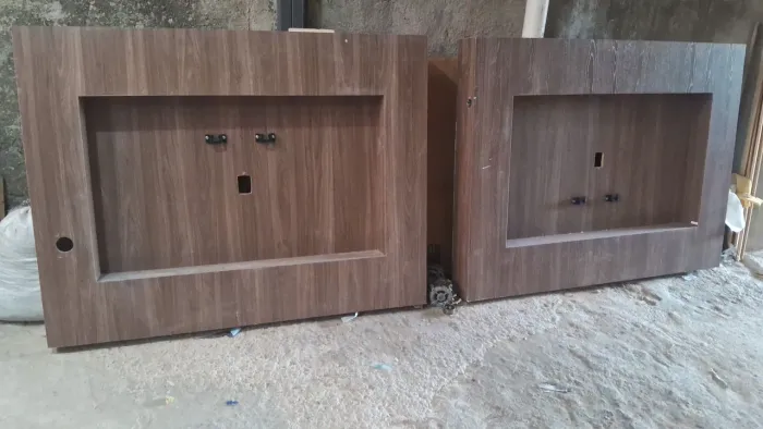 Vendo dois painéis de TV de 50 polegadas por 100 reais cada ok entrego
