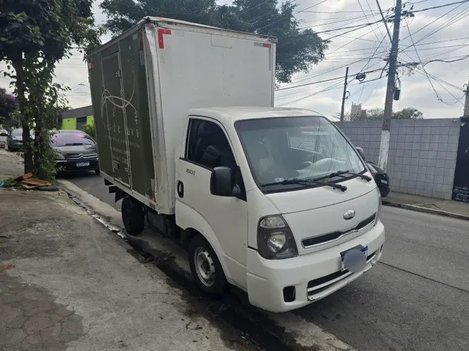 Kia Motors Bongo K-2500 2.5 4X2 TB Diesel 2014