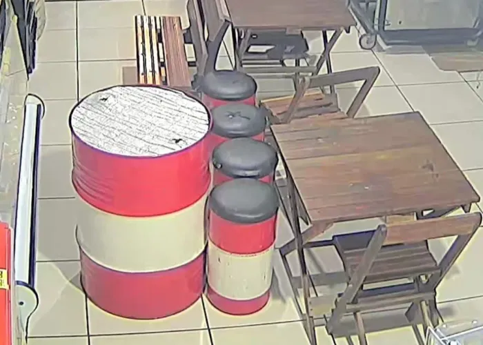 Vendo itens para comercio - aceito proposta ou veiculo