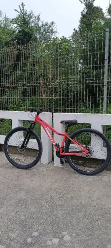 BICICLETA FEMININA ARO 29 ABSOLUT+ CAPACETE + acessórios