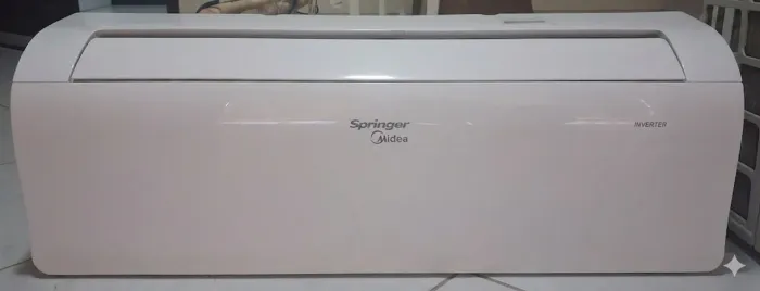 AR CONDICIONADO 12000 BTU MIDEA