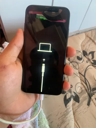 iPhone XR retirada de peças 