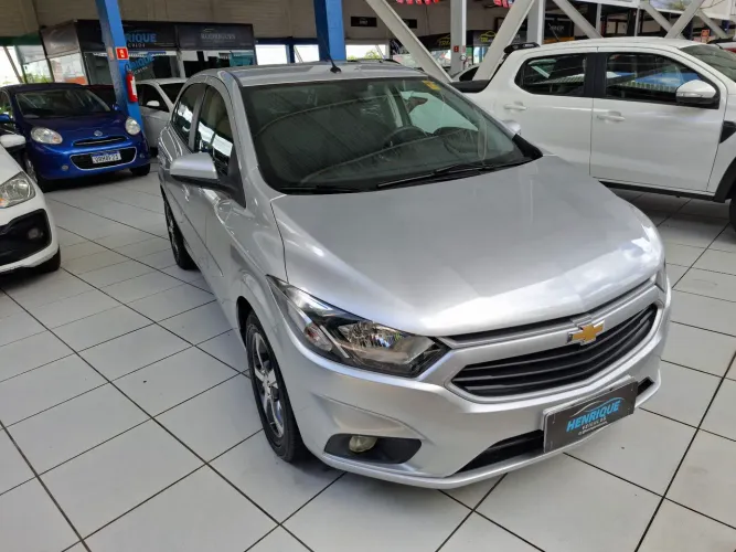 Chevrolet Onix Hatch LT 1.4 8V Flex Mec. 4P 2018