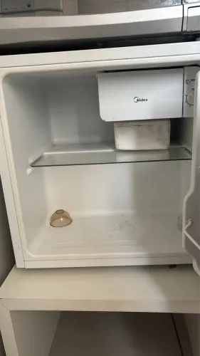 Frigo bar Midea 45 litros 