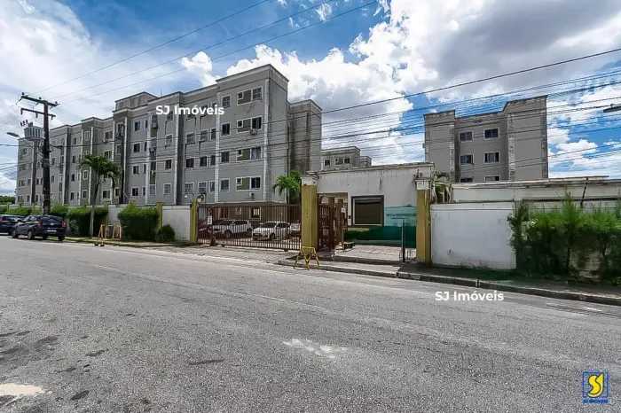 Apartamento com 2 quartos e lazer completo na Maraponga