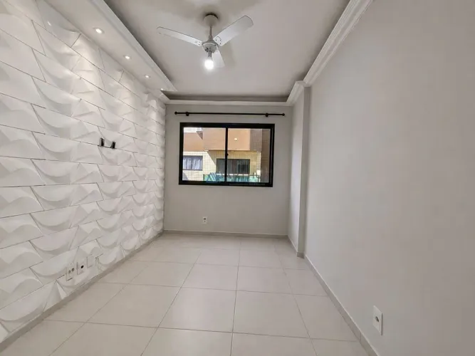 Apartamento para locação em Praia Grande no Canto do forte com 1 quarto e 50m²