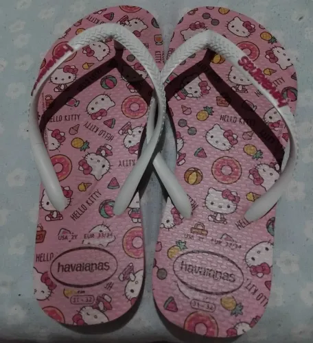 Havaianas Hello Kitty - Seminovas - Tamanho 31/32 - Original