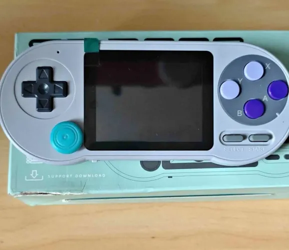 Super Nintendo portátil Datafrog sf2000 multi emuladores / mega drive / Pc Engine 