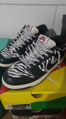 Dunk SB low bem raro 