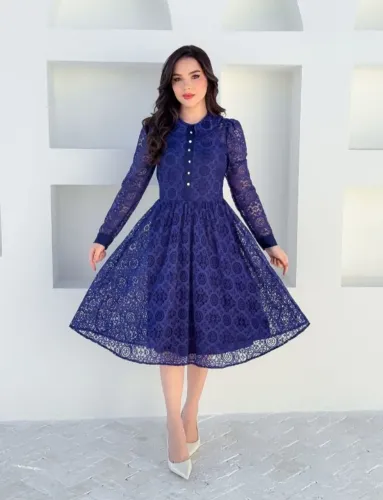 Vestido Midi Rodado Feminino com Botões Moda Casual Rendado