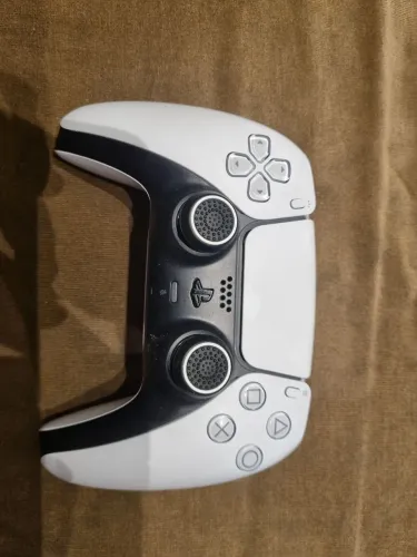 Playstation 5 Pro com leitor de disco