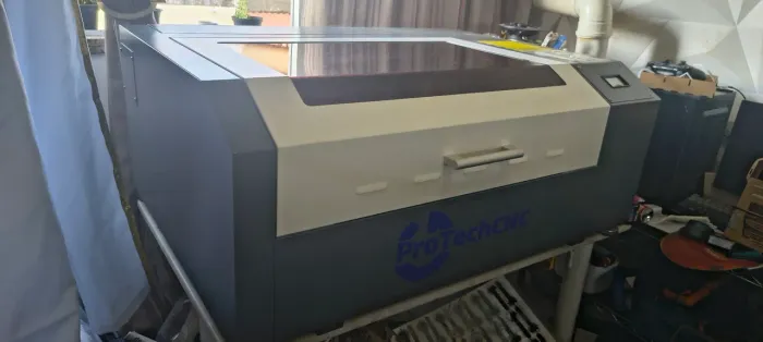 Máquina de corte a laser CO2 60x40 de 60w com mesa de elevação