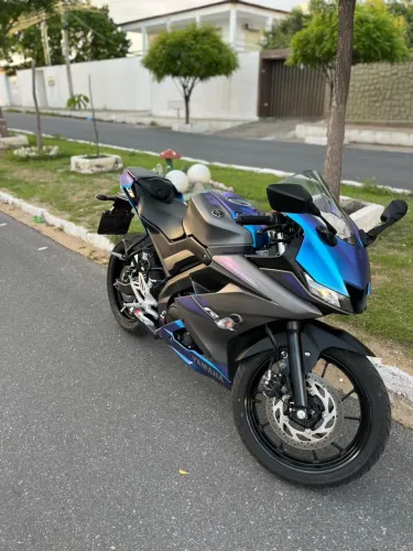 Yamaha YZF R-15 155 ABS 2025
