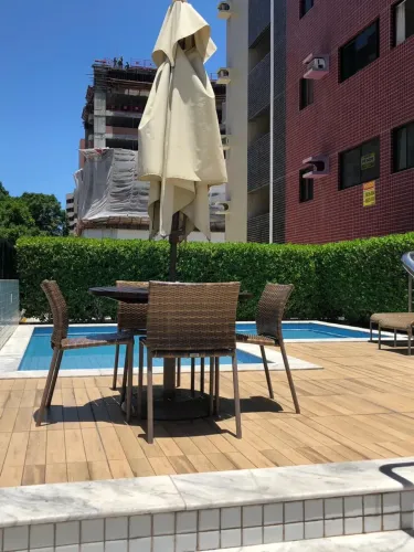 ALUGO EDF. SOHO PONTA VERDE MOBILIADO 2/4 SENDO 1 SUÍTE PRÓXIMO A PRAIA