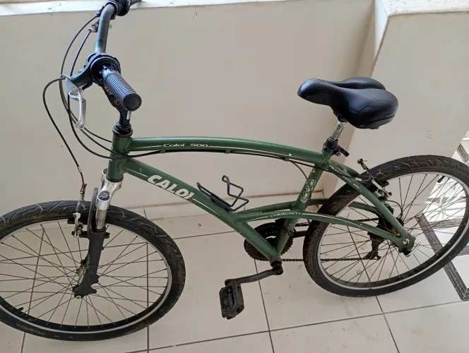 Bicicleta Caloi toda de alumínio cubos de rolamento 3 amortecedores.$500