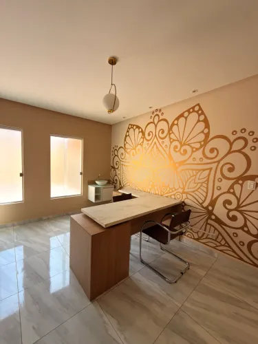 Sala comercial P10 - tratar com proprietária