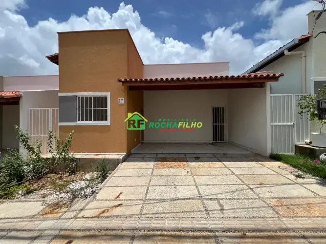 Casa disponível com 3 Quartos, 1 Suite, 2 Vagas, Pedra Mole, Teresina - PI