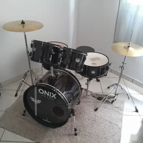 Bateria semi nova