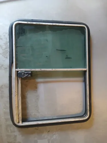 Vidro de kombi