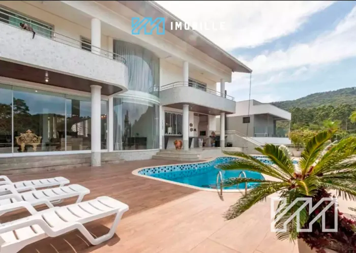 Casa no Condominio Haras Rio do Ouro com 500m²