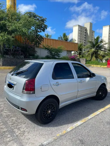 Fiat Palio HLX 1.8 MPI Flex 8V 4P 2004