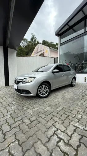 Renault Logan Expression Hi-flex 1.6 8V 4P 2016