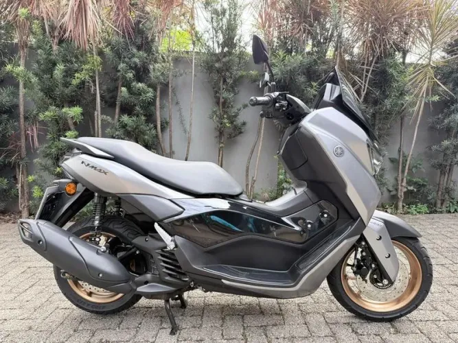 YAMAHA NMAX 160 2025