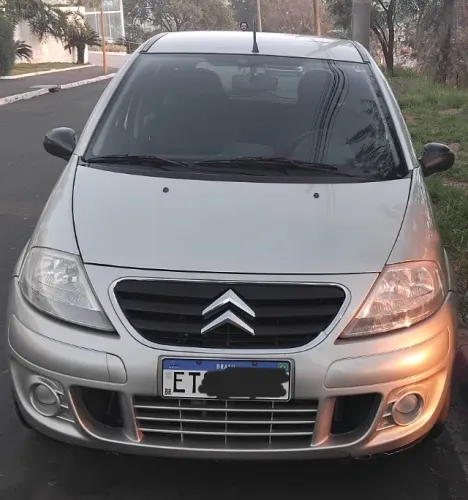 Citroen C3 GLX 1.4/ GLX Sonora 1.4 Flex 8V 5P 2011