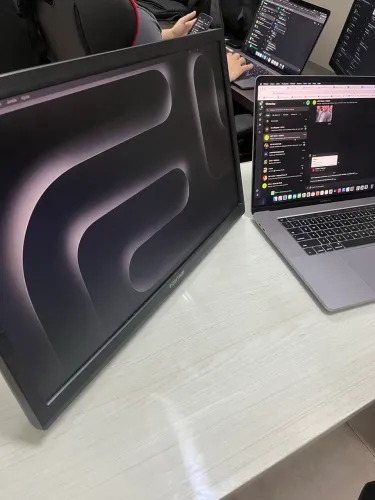 MONITOR POSITIVO 22pol + Braço articulado
