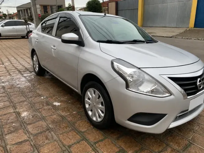 Nissan Versa 1.0 12V Flexstart 4P Mec. 2020