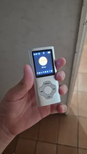 MP3 player bluetooth já com cartão SD