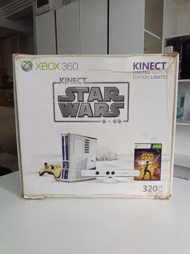 Vendo Xbox 360 Edição Star Wars Limited Semi novo