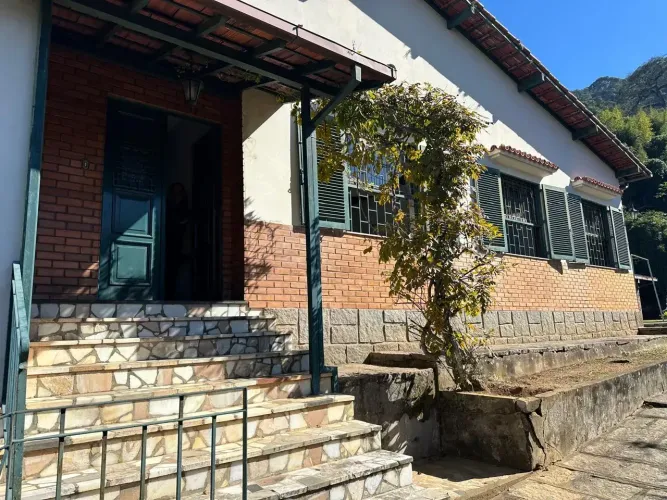 Teresópolis Casa  com 4 quartos e 214 m2 em Jardim Europa - Teresópolis - RJ