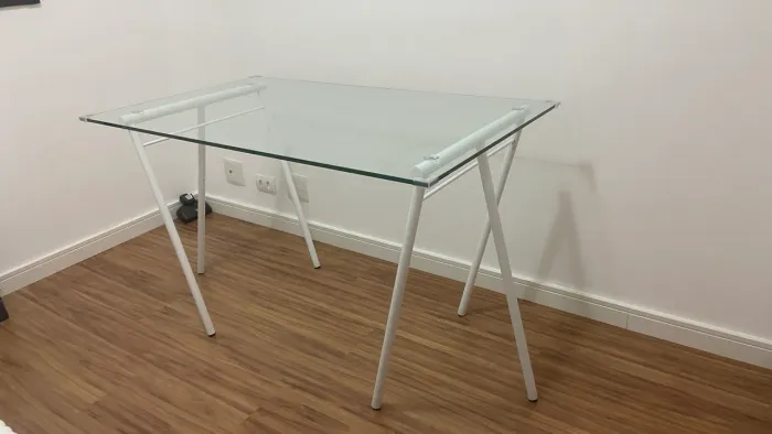 Mesa de Vidro - Escritório
